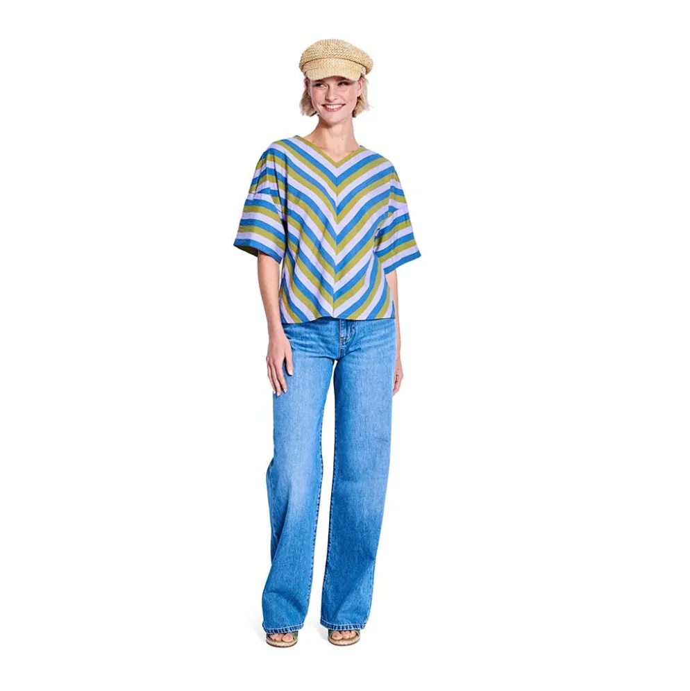 Bluse Burda 5673 str. 36-48