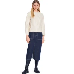Bluser Burda 5697 str. 36-48