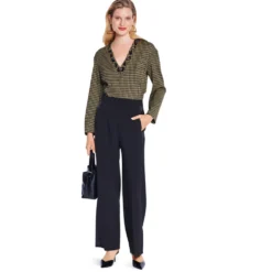 Bluser Burda 5697 str. 36-48