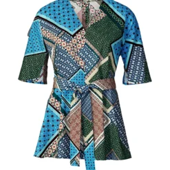 Bluse/Tunika Burda 5776 str. 34-48.