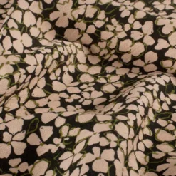 Crêpe Viskose med Blomster Sort