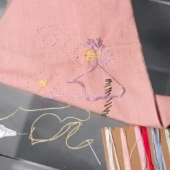 DIY Kit Broderi, Mulepose, soft rosa