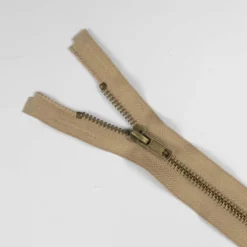 Jakkelås 65 cm metal 6mm Beige