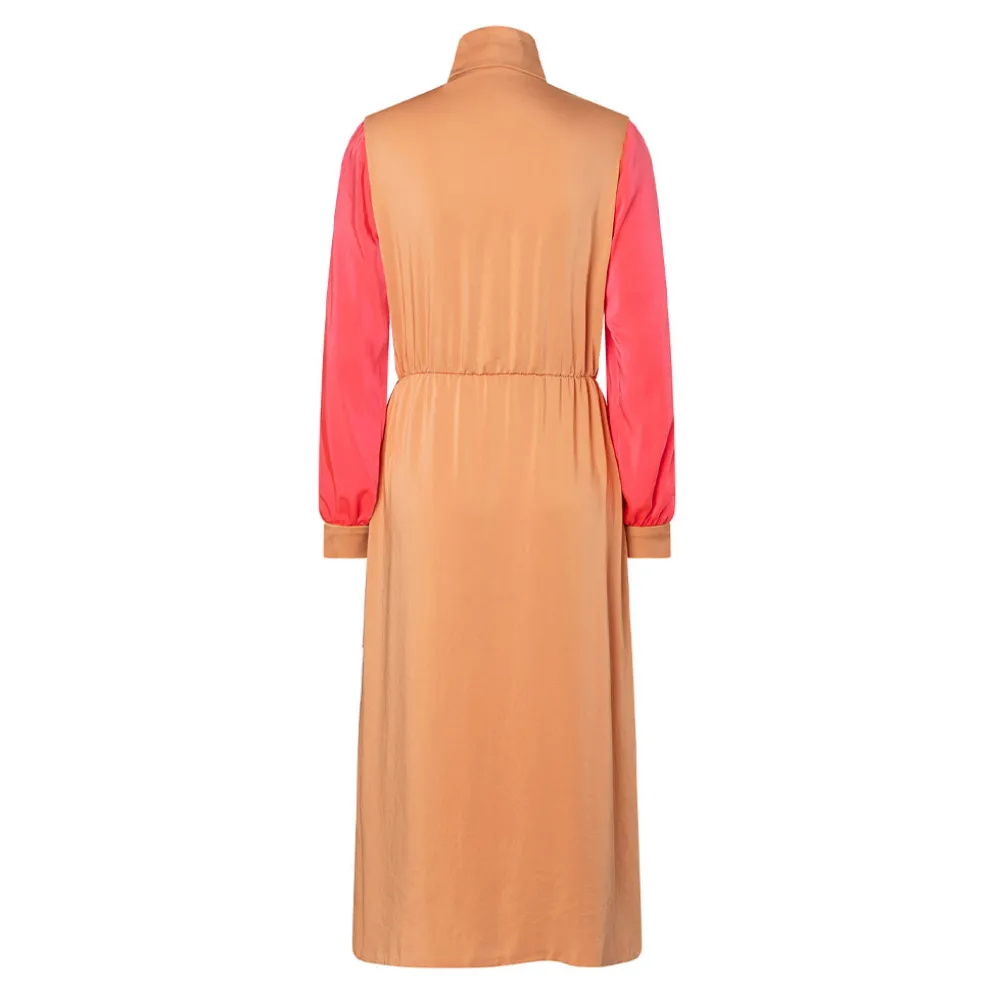 Kjole Burda 5696 str. 36-48