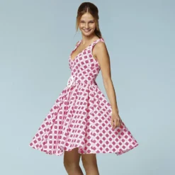 Kjole Burda 7556 str. 32-44