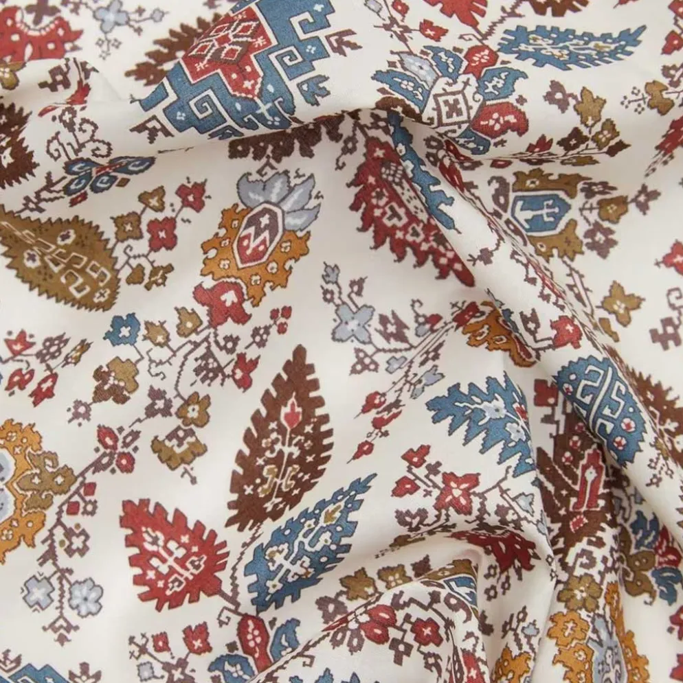 Liberty Fabrics Tapestry Leaves Trend white