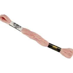 Mouline Ispe Broderigarn Babypink lys