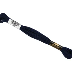 Mouline Ispe Broderigarn Marine