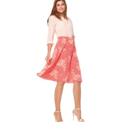 Nederdel Burda 6937 str. 32-54