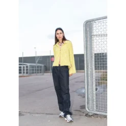 Puff and Pencil Collared blouse w. cone sleeves str. XXS-XXL