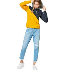 Pullover Burda 6315 str. 34-44