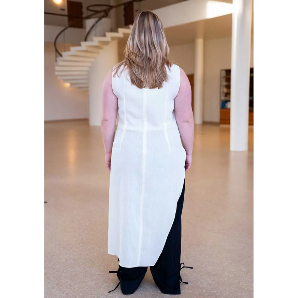 Slash Dress w Cap Sleeves