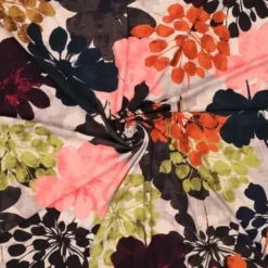 Viscose jersey m/blomster print Misty rose